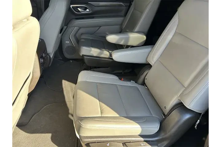 $39640 : Chevrolet Suburban 2021 4x4 image 9