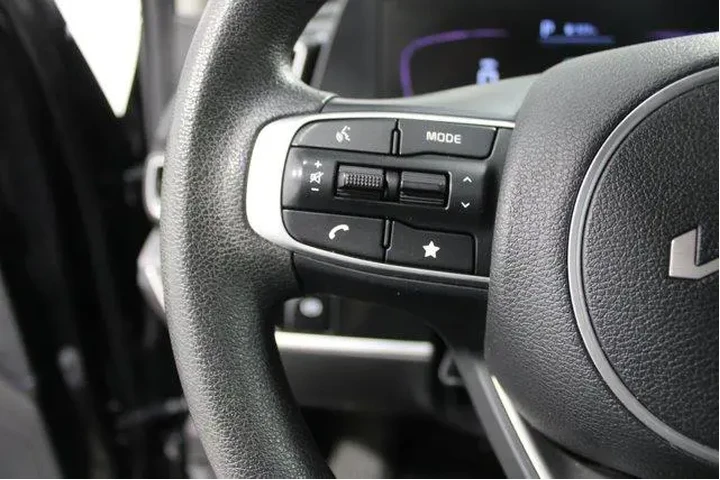 $24975 : Kia Sportage 2024 AWD LX 4dr image 10