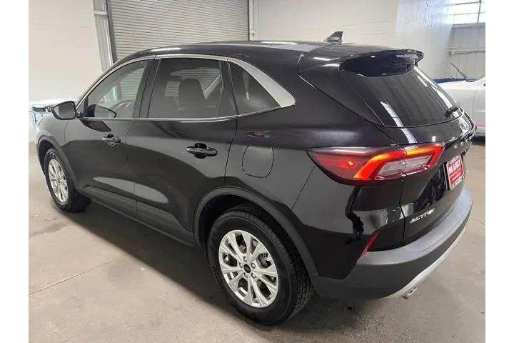$19551 : Ford Escape 2024 AWD Active image 5