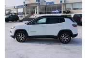 $21992 : Jeep Compass 2025 4x4 Limite thumbnail
