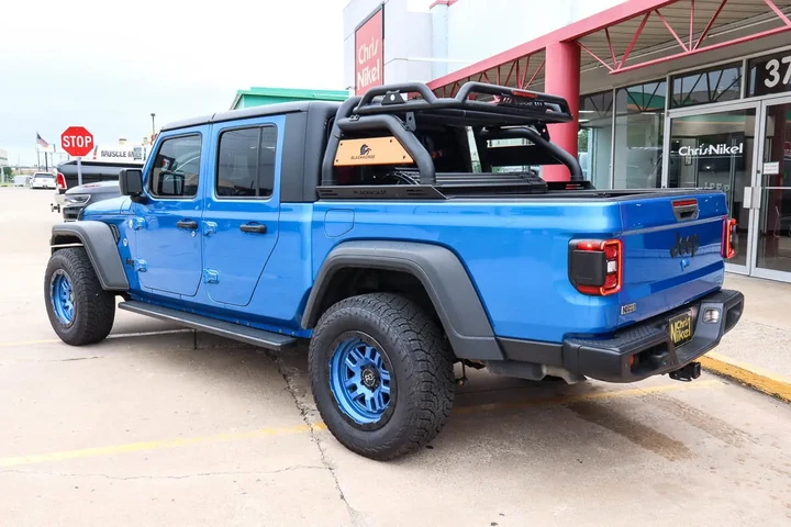 $27988 : 2020 Gladiator Sport S 4x4 image 6