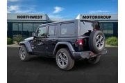 $31477 : Jeep Wrangler 2023 4x4 Sahar thumbnail