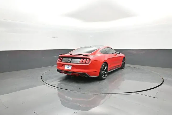 $34918 : Ford Mustang 2017 GT 2dr Fas image 7