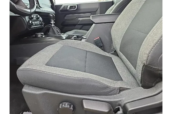 $34262 : Ford Bronco 2021 4x4 Base 2d image 5