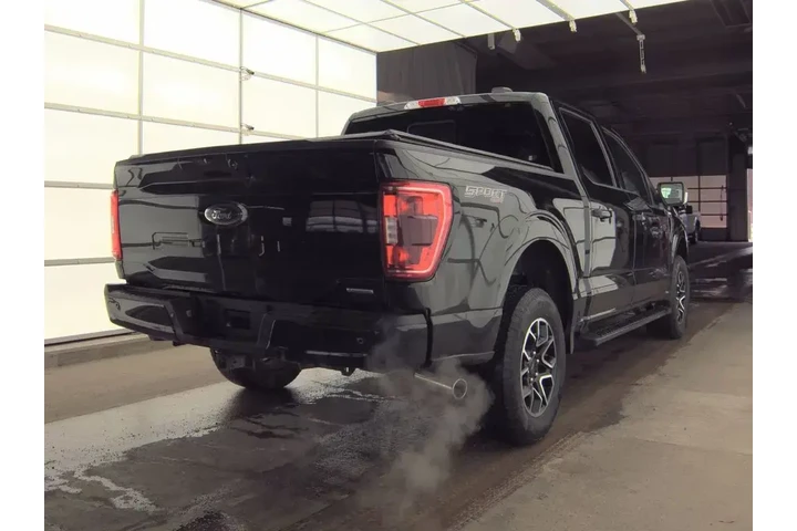 $35999 : Ford F-150 2023 4x4 XLT 4dr image 5