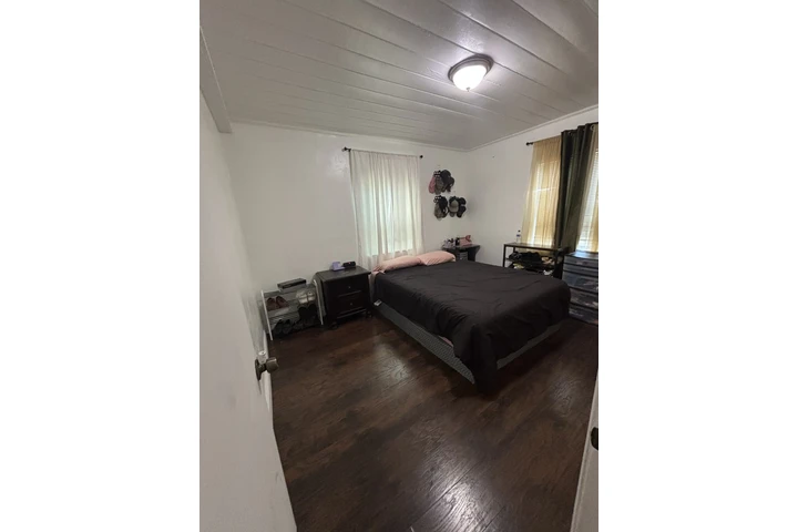 $2800 : Se renta casa en buena zona image 9