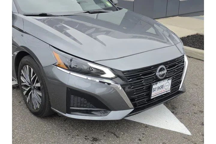 $19279 : Nissan Altima 2025 2.5 SV 4d image 4