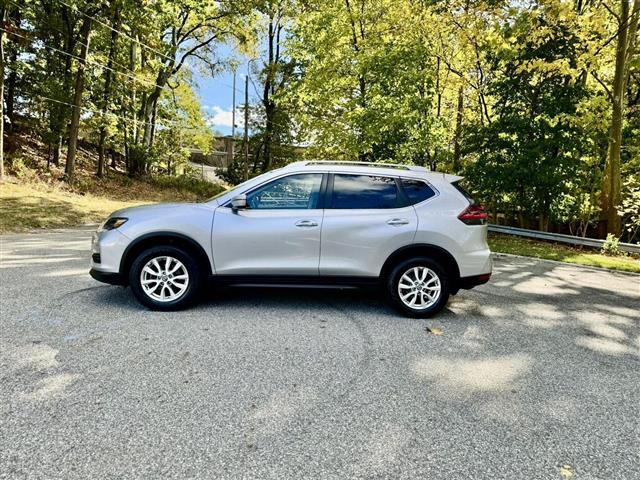 $11995 : 2018 NISSAN ROGUE2018 NISSAN image 9