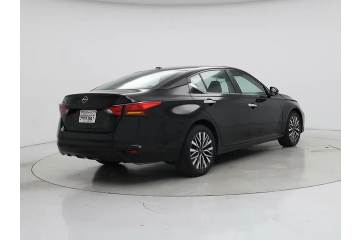$20998 : Nissan Altima 2025 2.5 SV 4d image 8