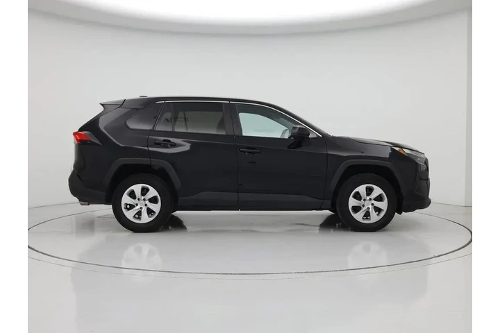 $27998 : Toyota RAV4 2024 AWD LE 4dr image 7