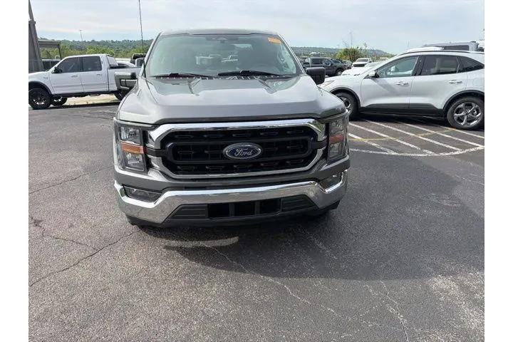 $30990 : Ford F-150 2023 4x2 XL 4dr S image 2