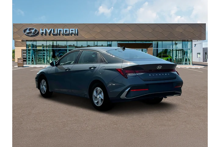 $19977 : Hyundai ELANTRA 2025 SE 4dr image 5