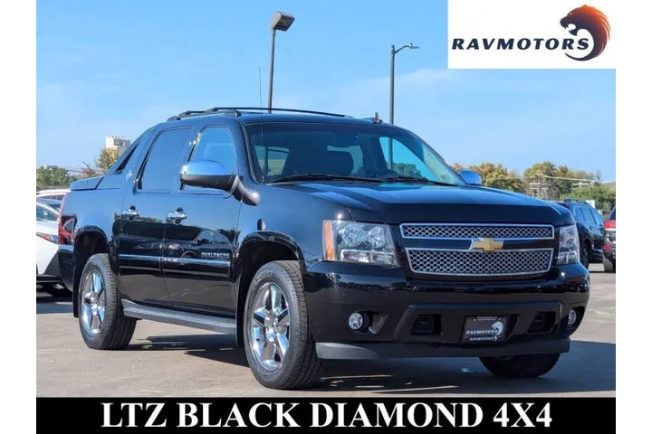 $18975 : 2013 Avalanche LTZ Black Diam image 1