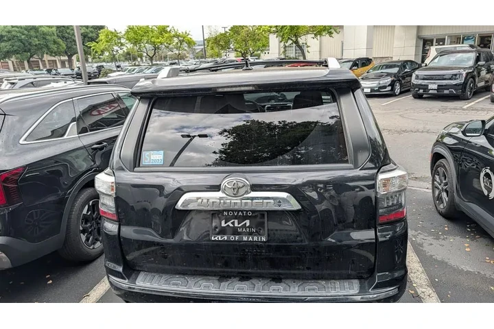 $27295 : 2015 4Runner Limited image 9