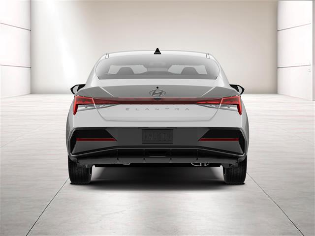 $27225 : New  Hyundai ELANTRA SEL Conve image 6