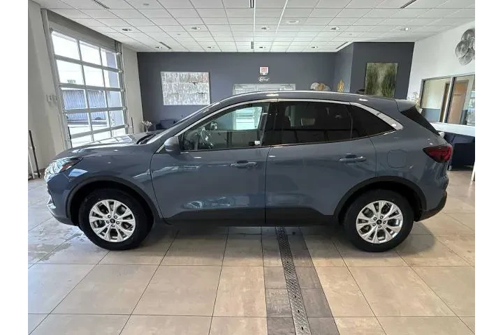 $24987 : Ford Escape 2024 AWD Active image 6