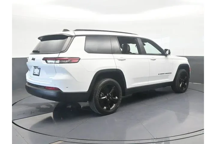 $28591 : Jeep Grand Cherokee L 2024 4 image 6