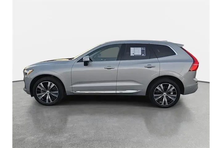 $30482 : Volvo XC60 2023 AWD B5 Plus image 8