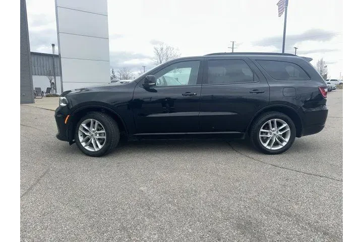 $29500 : Dodge Durango 2023 AWD GT 4d image 2