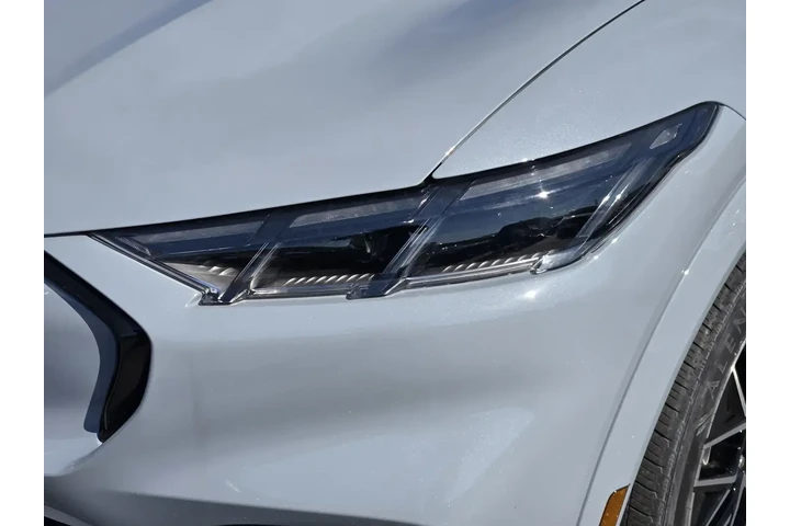 $36992 : Ford Mustang Mach-E 2025 Pre image 9