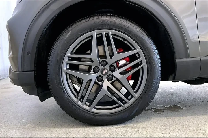 $26290 : Ford Explorer 2020 AWD ST 4d image 8