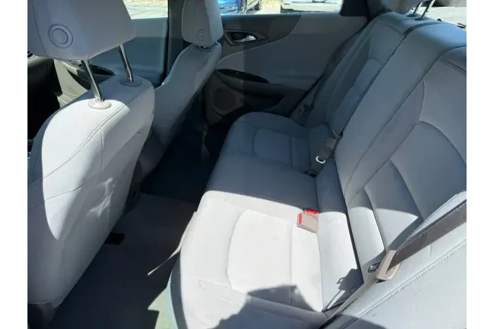 $13750 : 2023 MALIBU image 7