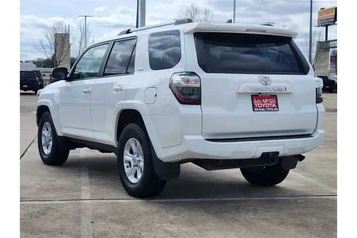 $29134 : Toyota 4Runner 2022 4x2 SR5 image 7