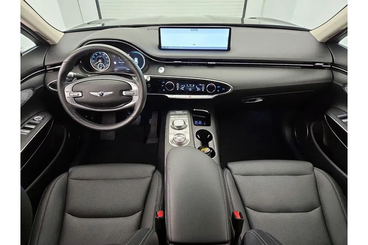 $37998 : Genesis GV70 2025 AWD 2.5T S image 8