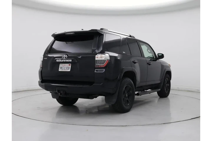 $28998 : Toyota 4Runner 2021 4x2 SR5 image 8