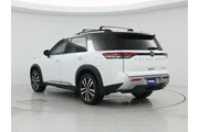 $38998 : Nissan Pathfinder 2025 Plati thumbnail