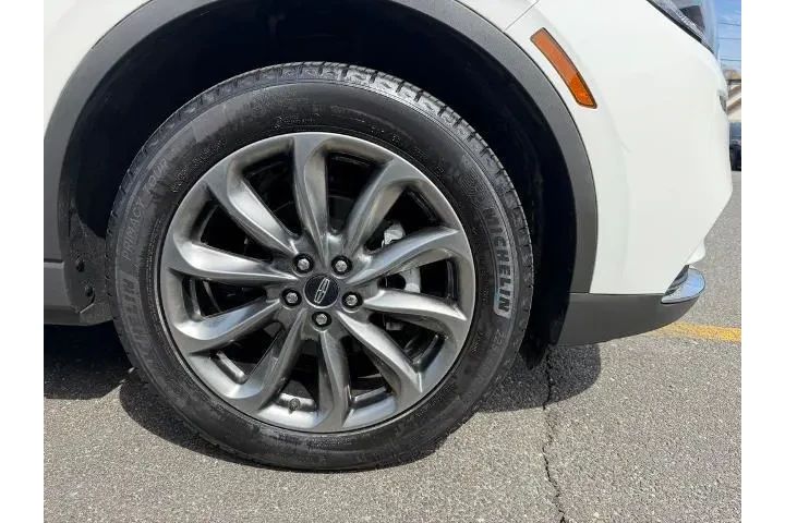 $28700 : Lincoln Corsair 2021 AWD Sta image 8