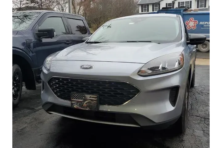 $23950 : Ford Escape 2022 AWD SE 4dr image 8