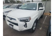 $38991 : Toyota 4Runner 2023 4x2 SR5 thumbnail