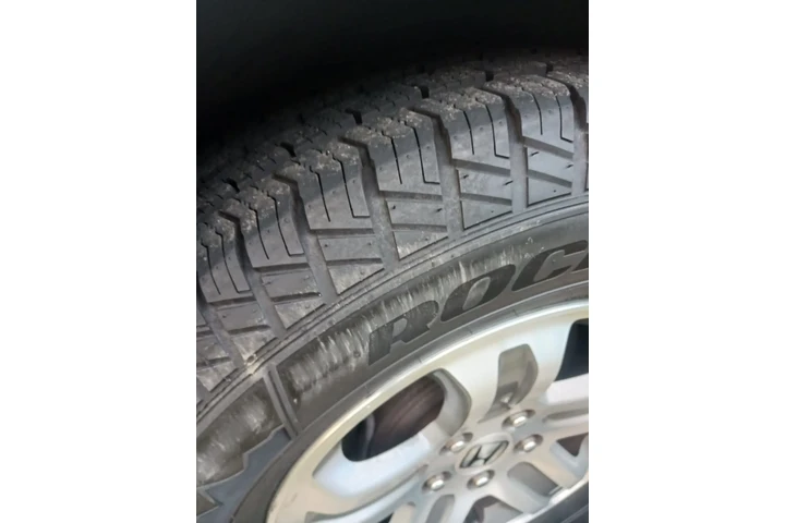 $3500 : HONDA PILOT image 3