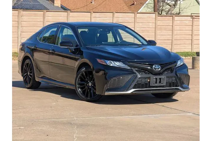 $26512 : Toyota Camry 2024 XSE 4dr Se image 2