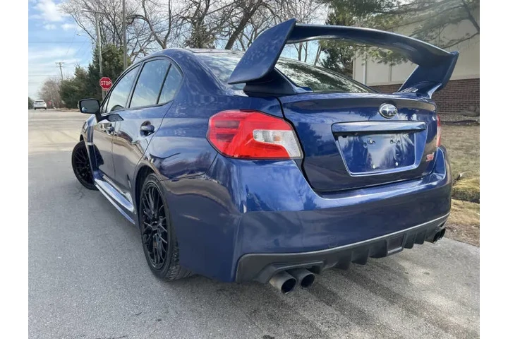 $18997 : 2015 WRX STI image 5