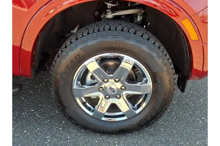 $38997 : Ford Ranger 2025 4x4 XLT 4dr image 8