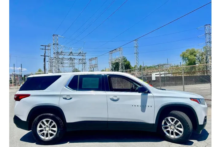 $18995 : 2018 Traverse LS image 6