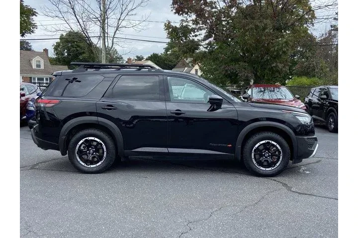 $30995 : Nissan Pathfinder 2024 AWD R image 3