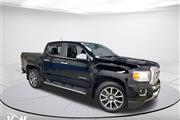 Pre-Owned 2017 Canyon Denali en Milwaukee