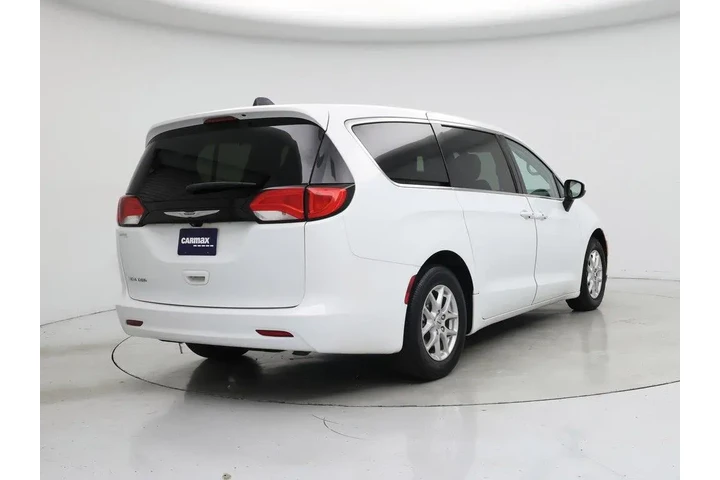 $21998 : Chrysler Voyager 2022 LX 4dr image 8