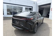 $30943 : Lexus RZ 450e 2023 AWD Premi thumbnail