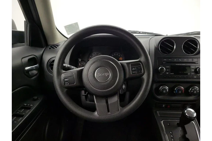 $10998 : Jeep Patriot 2014 4x4 Sport image 10