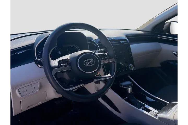 $18598 : Hyundai TUCSON 2023 AWD SE 4 image 7