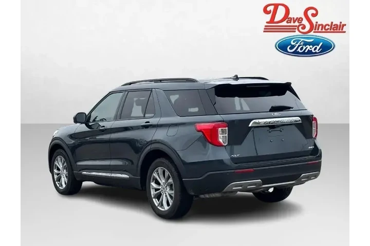 $33999 : Ford Explorer 2023 AWD XLT 4 image 9
