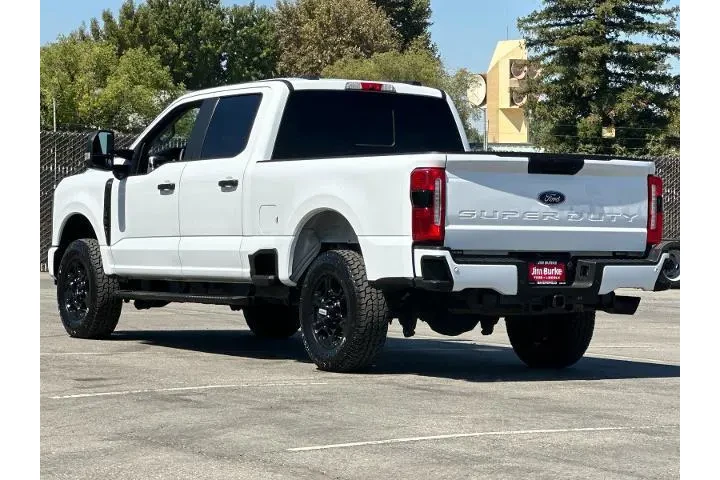 $38870 : Ford F-250 Super Duty 2023 4 image 5