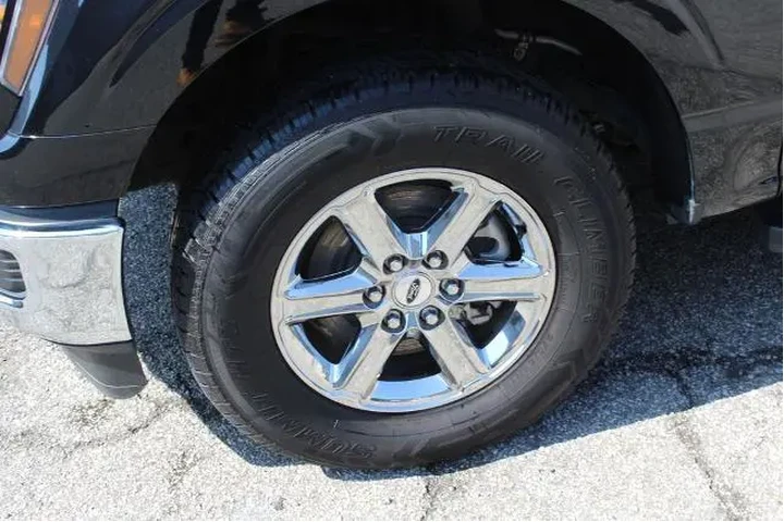 $39988 : Ford F-150 2024 4x4 XLT 4dr image 9