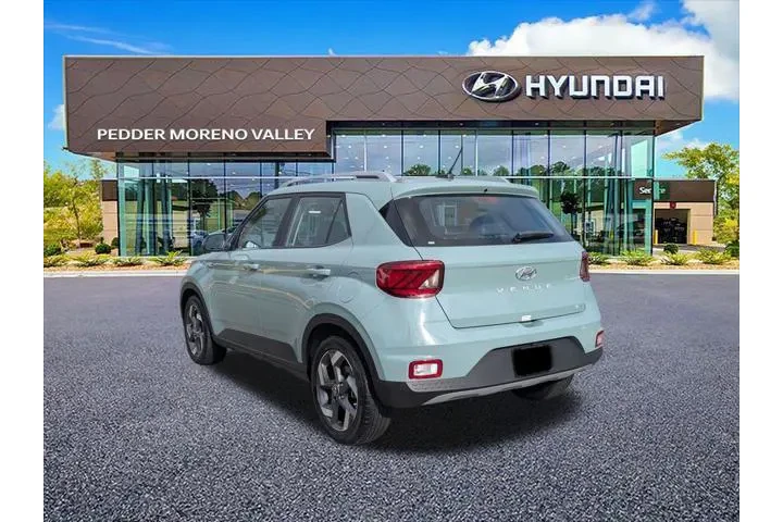 $20416 : Hyundai VENUE 2025 Limited 4 image 5