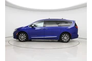 $36998 : Chrysler Pacifica Hybrid 202 thumbnail