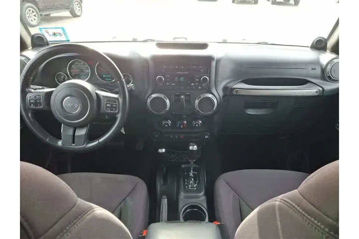 $12995 : Jeep Wrangler 2013 4x4 Sport image 10